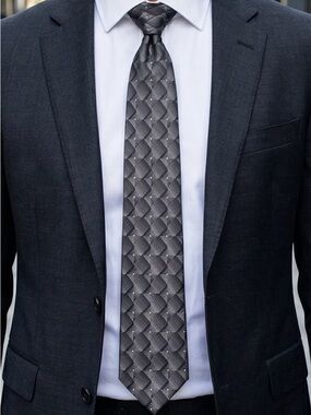 Arrow 100% Silk Tie Vintage excellent condition Dark Gray/Black/White dot